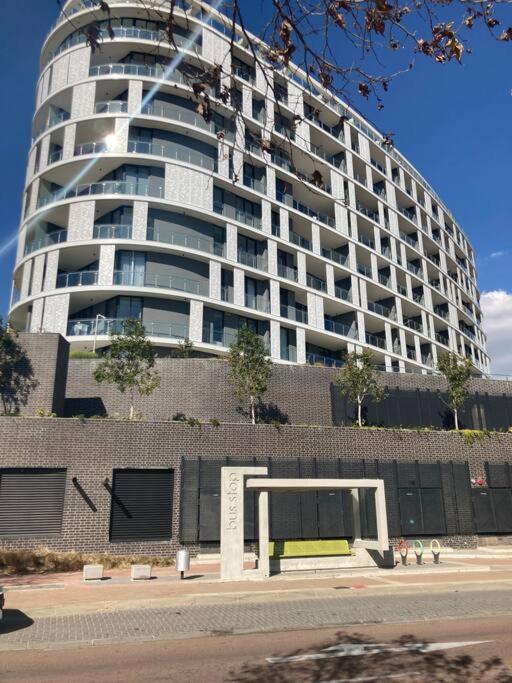 Luxury Apartment At Ellipse Waterfall, Midrand Near Mall Of Africa Exterior foto